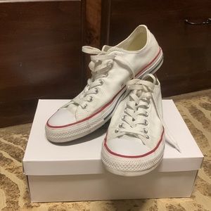 Men’s Converse Chuck Taylor - gently worn - White - size 9